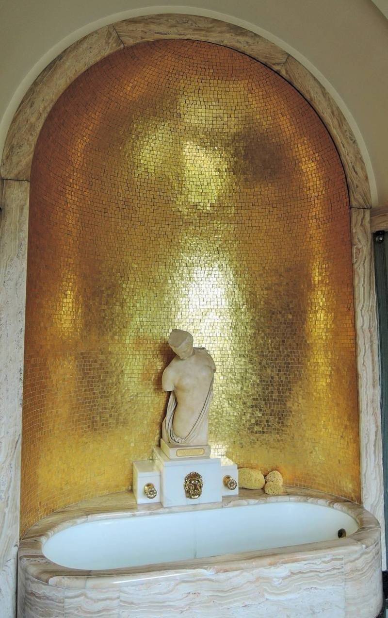 Eltham Palace - Virginias Bathroom Eltham Palace - Virginias Bathroom