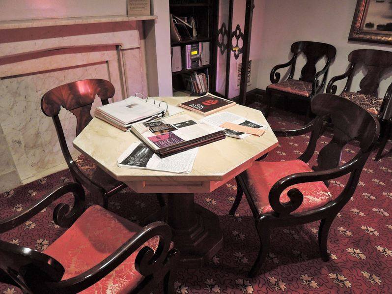 Edgar Allan Poes House Philadelphia - reading room Edgar Allan Poes House Philadelphia - reading room