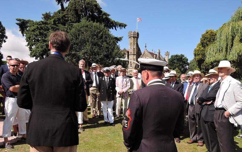 Swan Upping on the River Thames Swan Upping on the River Thames