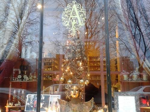 Columbia Road - Angela Flanders Columbia Road - Angela Flanders