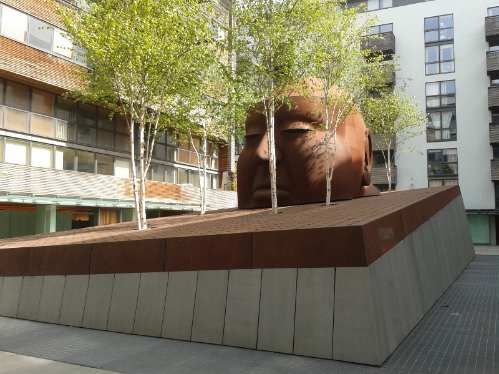 Alfred Hitchcock - Site of Gainsborough Studios Alfred Hitchcock - Site of Gainsborough Studios